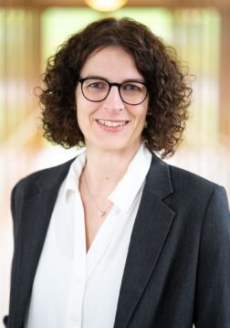 Silvia Lücking
